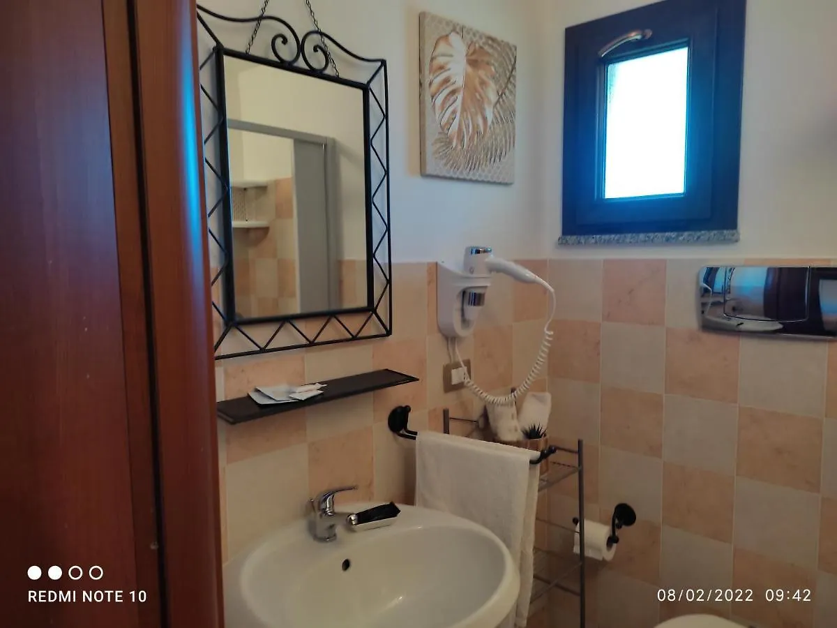 Bed & Breakfast Room & Relax Eleinad Càbras
